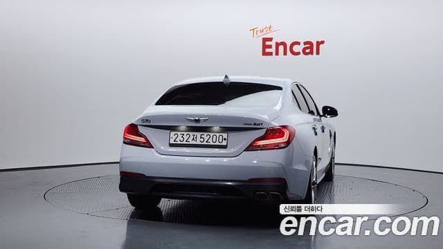 Genesis G70 Elite, 2020 4