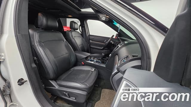 Ford Explorer 5세대, 2016 10