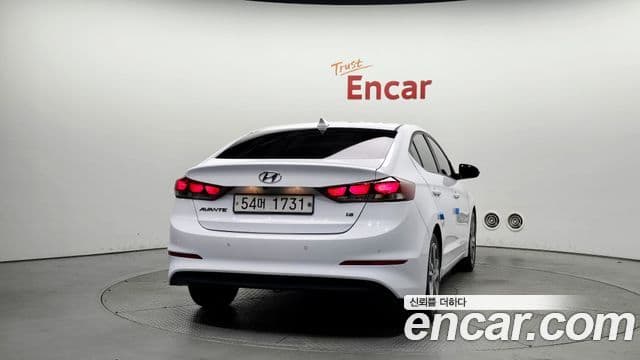 Hyundai Avante AD 1.6 GDI Value Plus, 2018 4