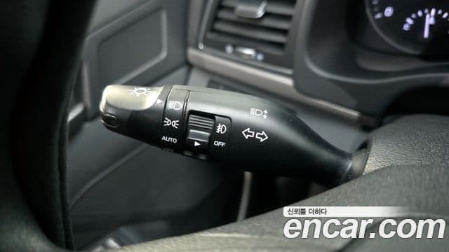 Hyundai Avante AD 1.6 GDI Value Plus, 2018 17