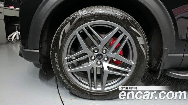 Ford Explorer 6세대 2.3 ST-Line 4WD, 2025 все фото