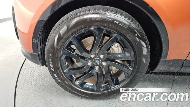 Land Rover Discovery 5 3.0 SD6 Landmark Edition, 2020 все фото