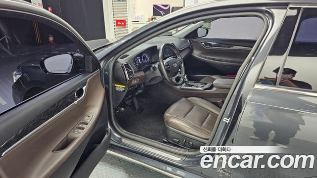 Hyundai Grandeur IG 3.0 LPi Modern (арендный автомобиль), 2019 12