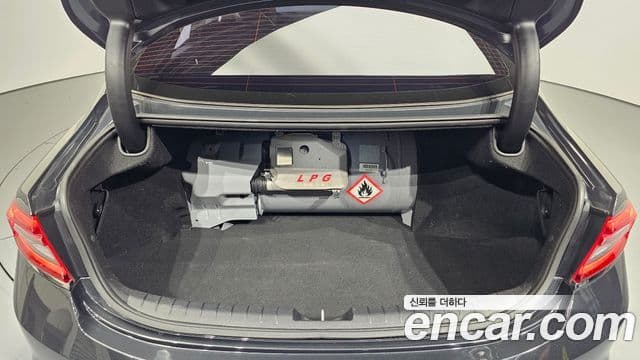 Hyundai Grandeur IG 3.0 LPi Modern (арендный автомобиль), 2019 20