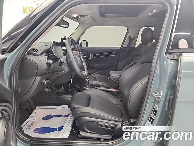 Mini Cooper S 3세대, 2023 11