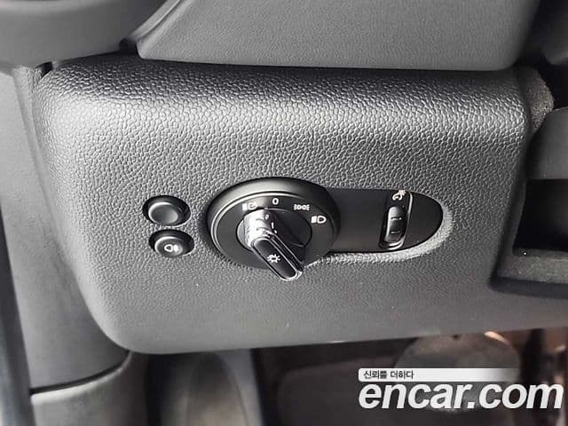 Mini Cooper S 3세대, 2023 16