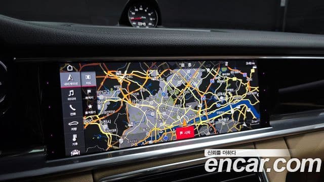 Porsche Panamera (971), 2018 12