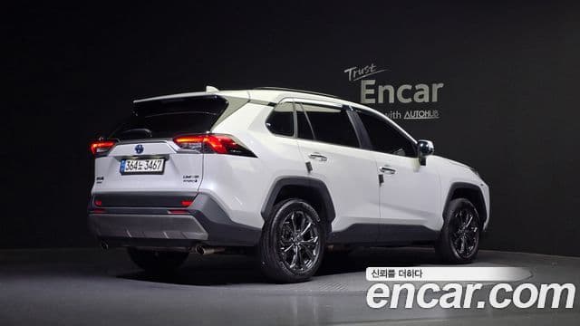 Toyota RAV4 5세대 2.5 4WD гибрид LTD, 2023 2