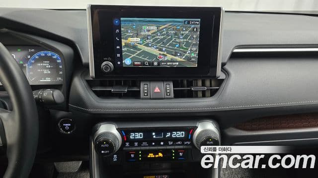 Toyota RAV4 5세대 2.5 4WD гибрид LTD, 2023 14