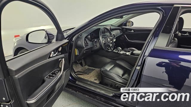 Kia 스팅어 Platinum, 2018 10