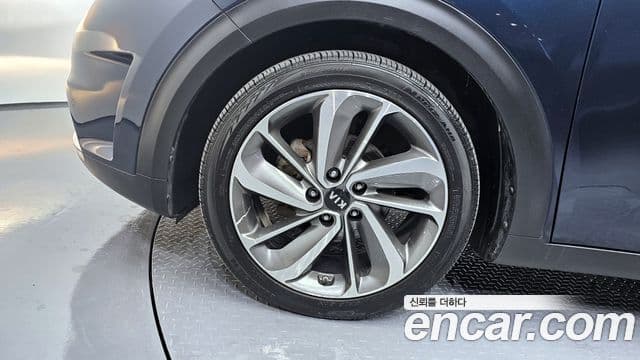 Kia Niro Noblesse, 2017 все фото