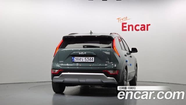 Kia D All New Niro Prestige, 2022 4