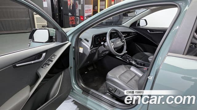 Kia D All New Niro Prestige, 2022 10