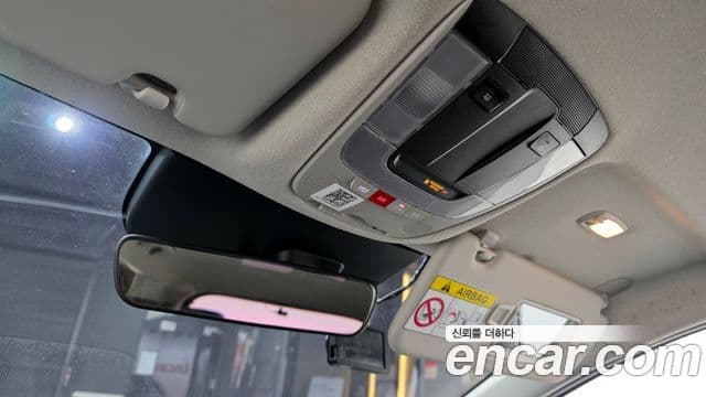 Kia D All New Niro Prestige, 2022 18