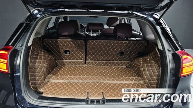 Kia The / новый New Niro Noblesse Special, 2020 20