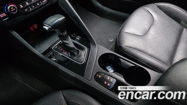 Kia Niro Prestige, 2018 9