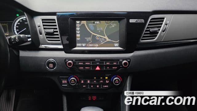 Kia Niro Prestige, 2018 15