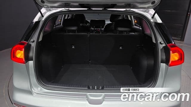 Kia Niro Prestige, 2018 20