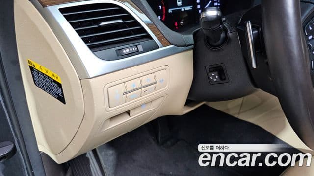 Genesis G80 Premium Luxury, 2018 17