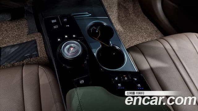 Kia K8 гибрид Noblesse, 2023 9