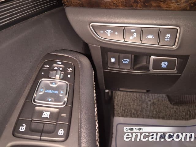 Genesis G90 Luxury, 2020 13