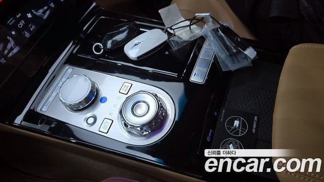 Genesis G80 (RG3) бензин 2.5 турбо 2WD, 2025 9