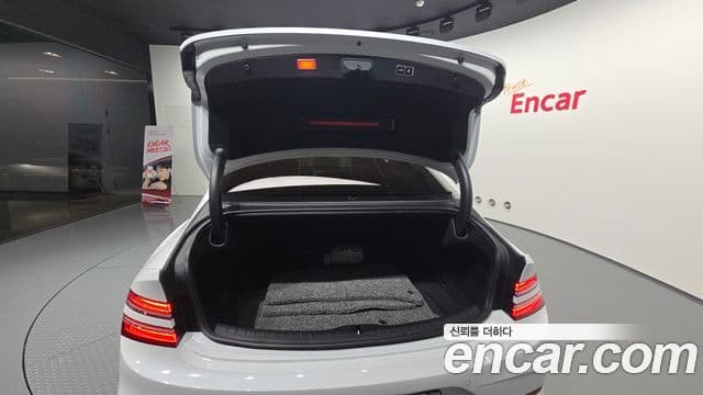 Genesis G80 (RG3) бензин 2.5 турбо 2WD, 2025 20