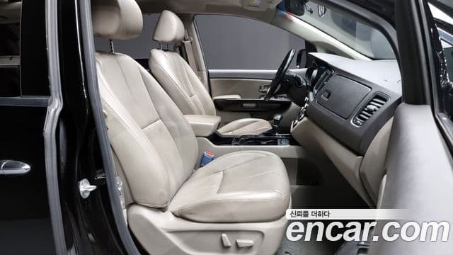 Kia All New Carnival Noblesse, 2017 11