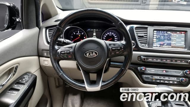 Kia All New Carnival Noblesse, 2017 14