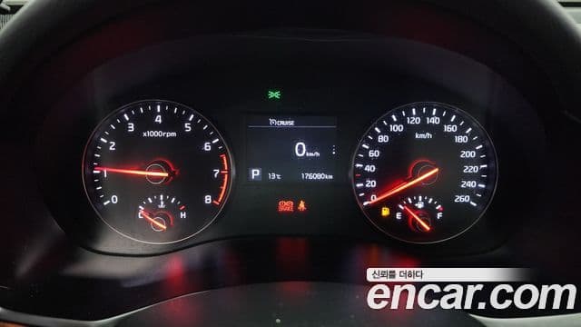 Kia All New K7 3.0 LPI Luxury (арендный автомобиль), 2016 8