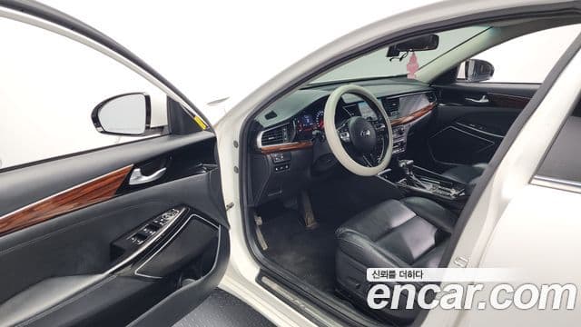 Kia All New K7 3.0 LPI Luxury (арендный автомобиль), 2016 10