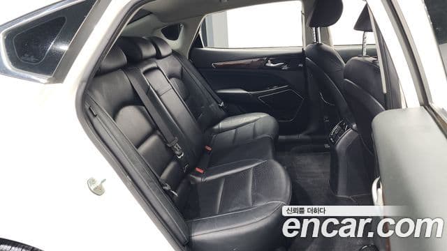 Kia All New K7 3.0 LPI Luxury (арендный автомобиль), 2016 12