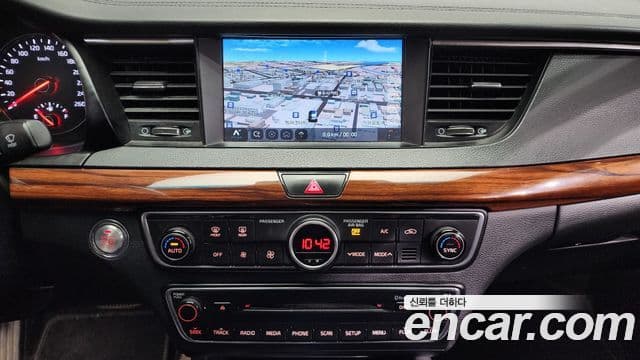 Kia All New K7 3.0 LPI Luxury (арендный автомобиль), 2016 14