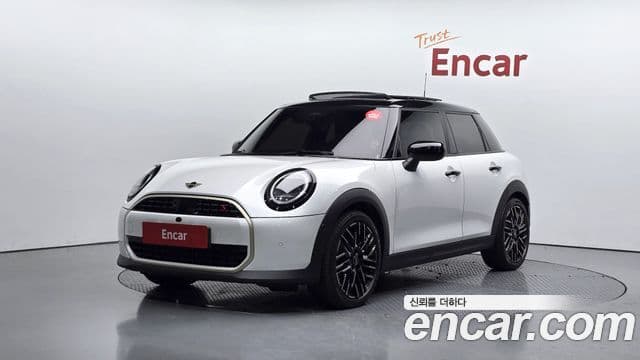Mini Cooper S 4세대 5도어 favored, 2025 1