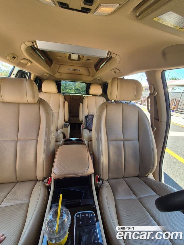 Kia All New Carnival President, 2017 6