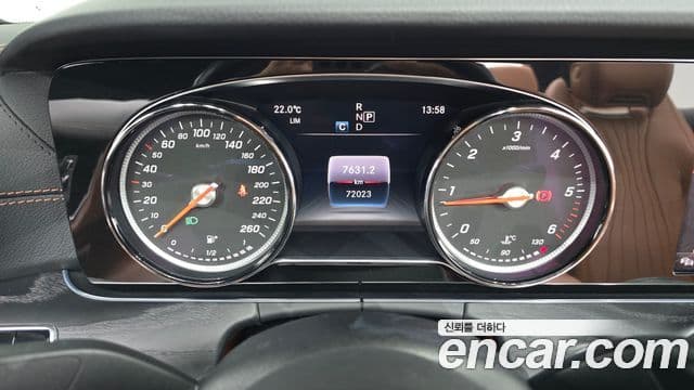 Mercedes-Benz E-класс W213 E220d кабриолет, 2019 8