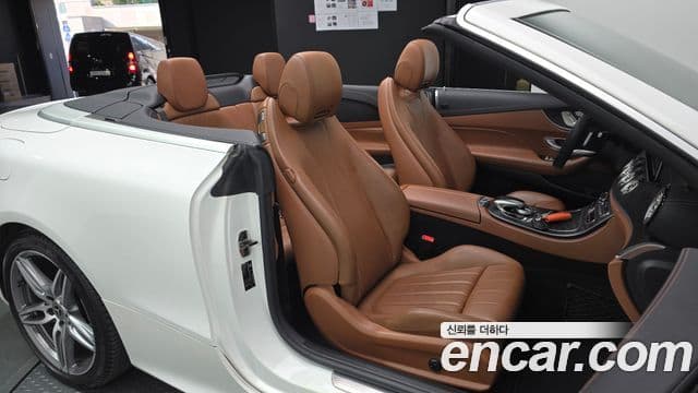 Mercedes-Benz E-класс W213 E220d кабриолет, 2019 10