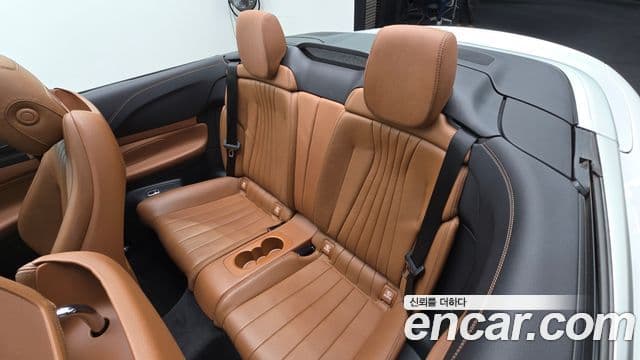 Mercedes-Benz E-класс W213 E220d кабриолет, 2019 12