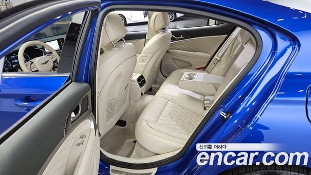 Genesis The / новый New G70, 2021 11