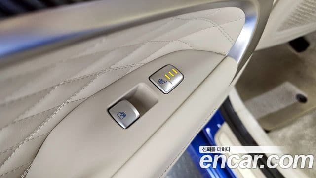 Genesis The / новый New G70, 2021 17