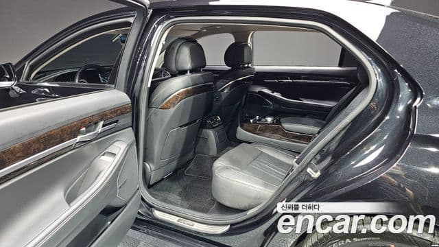 Genesis G90 Luxury, 2020 11