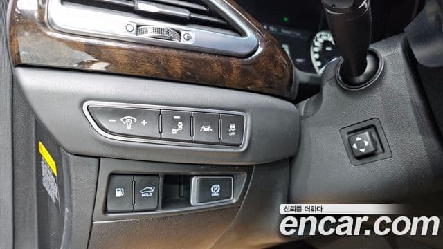 Genesis G90 Luxury, 2020 13