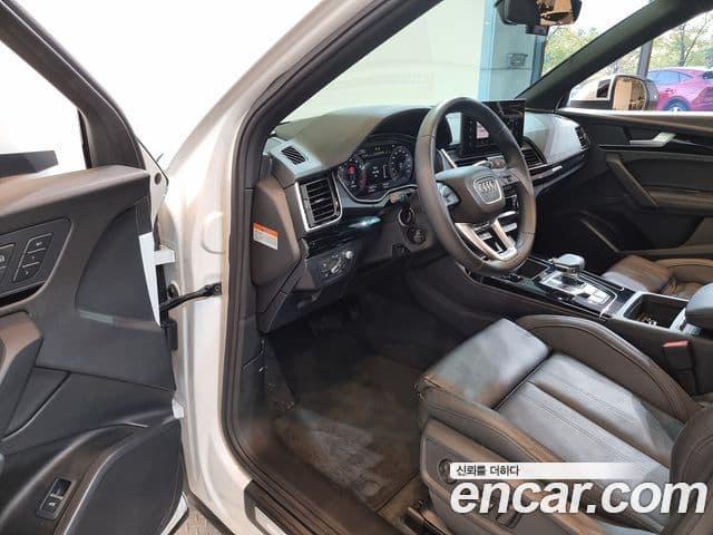 Audi Q5 (FY) Premium, 2024 10