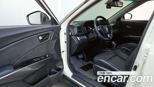 KG모빌리티(SsangYong) Tivoli Air 1.5 A7 2WD, 2023 11