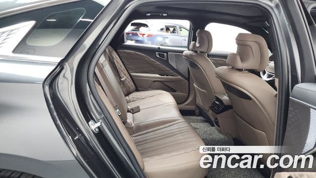 Kia K8 Signature, 2023 12