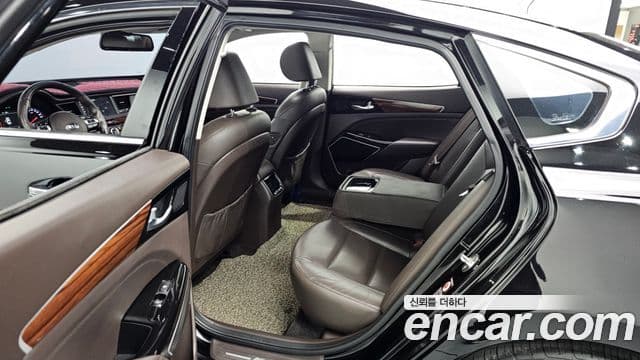 Kia All New K7 2.4 GDI Limited, 2017 12