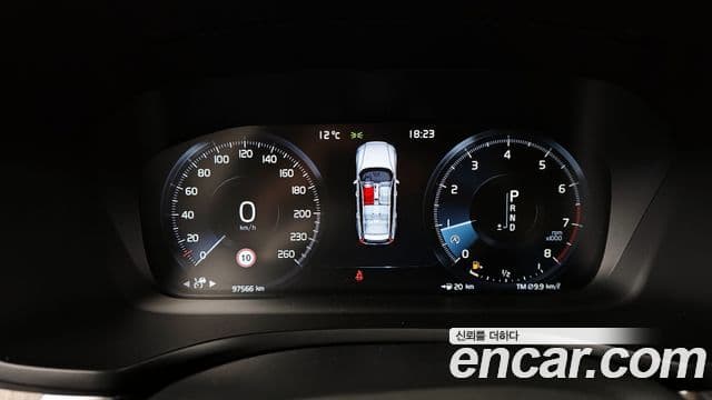 Volvo V60 Cross Country 2세대 T5 Pro AWD, 2020 8