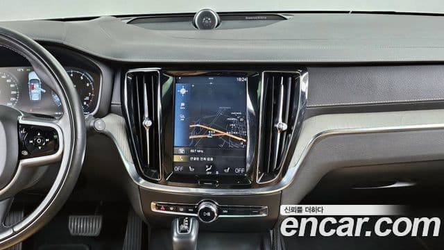 Volvo V60 Cross Country 2세대 T5 Pro AWD, 2020 14
