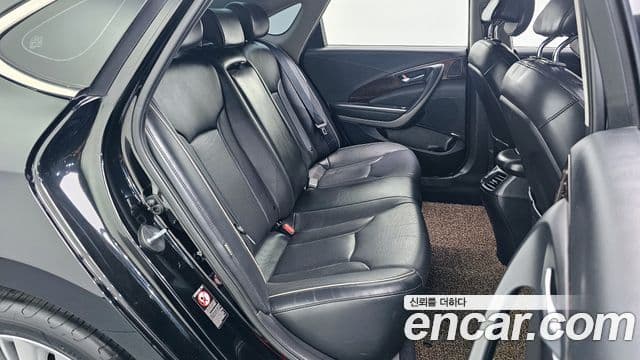 Hyundai Aslan Modern, 2015 12