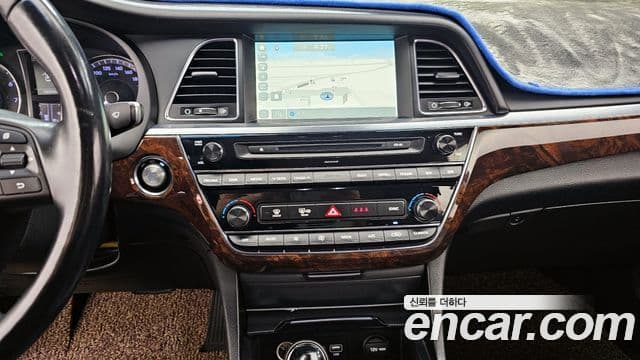 Hyundai Aslan Modern, 2015 15